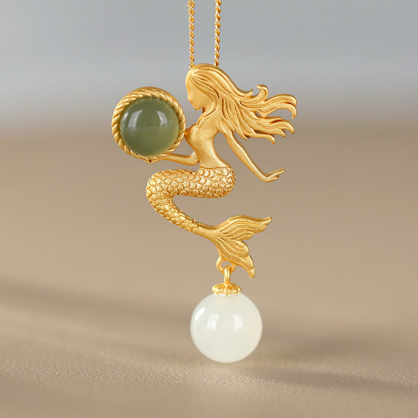 Mermaid•Emerald Jade Stone Pendant Necklace