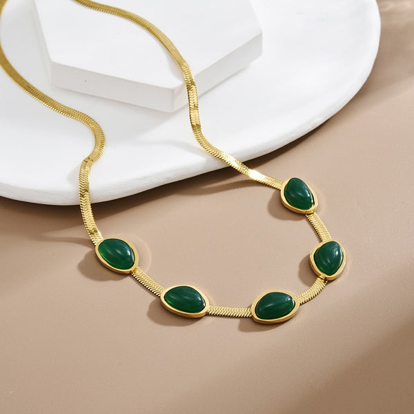 Charm Emerald Pharaoh Necklace