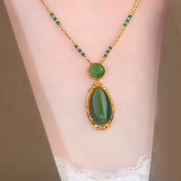 Natural Emerald Jade Stone Necklace