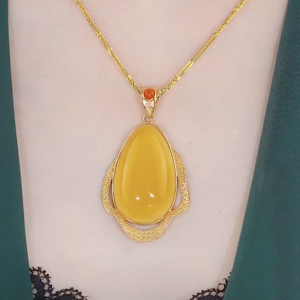 Retro Ice Yellow Agate Stone Pendant Necklace