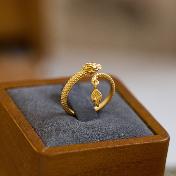 Dragon-shaped open ring