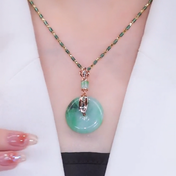 Floating Flower Lucky Buckle Emerald Jade Stone Necklace
