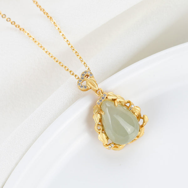 Drop Diamond Natural Emerald Jade Stone Necklace