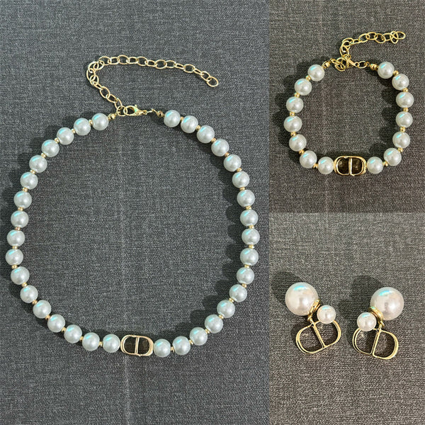 Natural freshwater pearl necklace bracelet earrings set