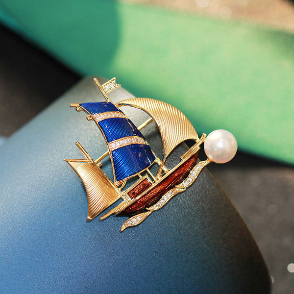 Smooth sailing natural freshwater pearl brooch