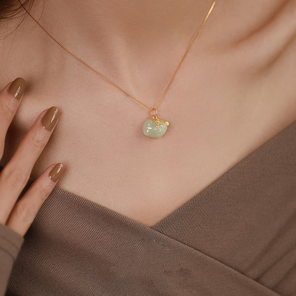 PiYao • Emerald Jade stone necklace