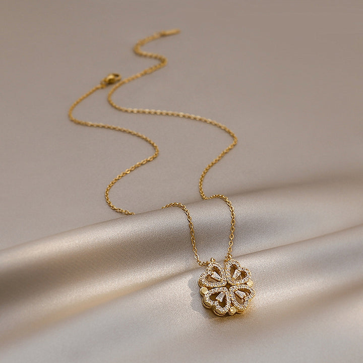 Multi-element four-leaf clover Necklace