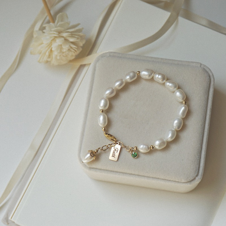 Freshwater Pearl & Crystal Bracelet