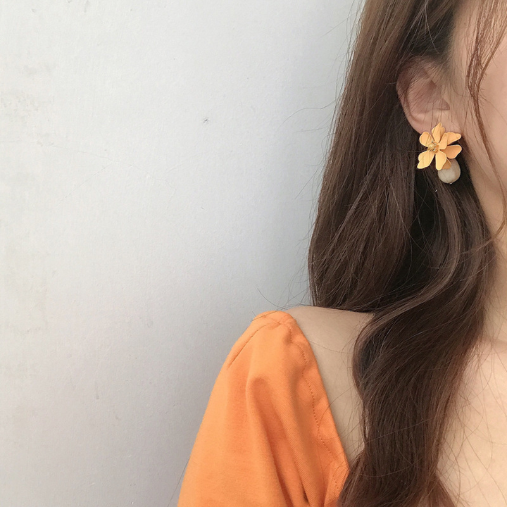 Petals • Opal earrings