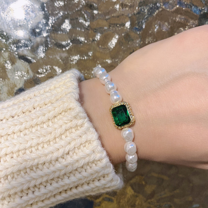 Happiness • Pearl Emerald Bracelet