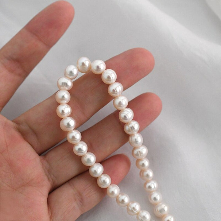 Temperament • Freshwater pearl Necklace