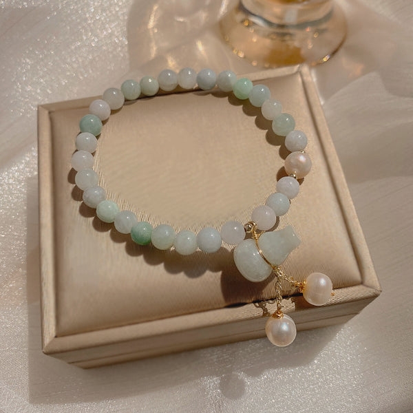 Gourd ? Emerald Jade Stone Pearl Bracelet